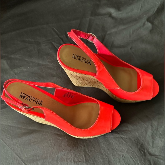 Kenneth Cole Reaction Cork Wedges, never worn - Picture 8 of 9